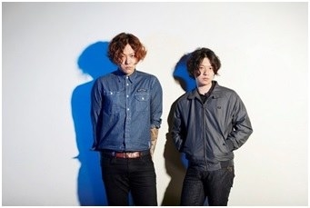 Indie music veterans Jihyun Hong (guitarist, vocalist) and Kanghee Lee (drummer, vocalist) form the Rock ‘n’ Roll band Dead Buttons. Both previously playing in bands before the formation of Dead Buttons including hardcore band Combative Post (Jihyun) and garage, psych-rock band The Infamous Orchestra (Kanghee), the two first met in military service and soon after Dead Buttons was formed. Originally starting out as garage/punk, Dead Buttons expended their sound with a mixture of psychedelic, rock and blues. If you enjoy The Stooges or Iggy Pop, listen to Dead Buttons here