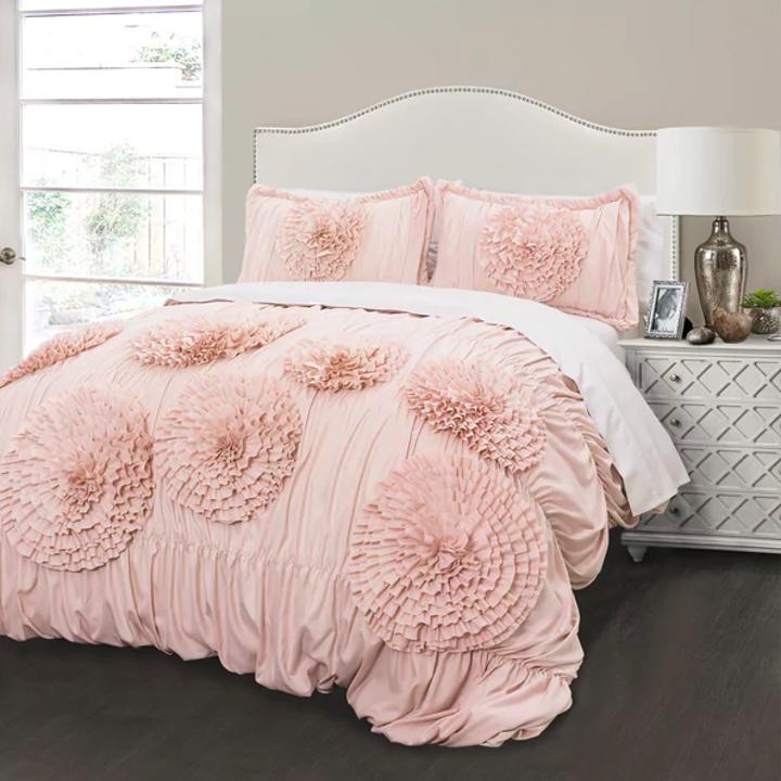 Here Are The Places That Sell The Best Bedding Online