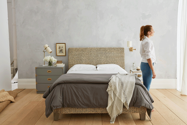 AND you have a 100-day trial period, so if you're not totally in love with your plush new mattress, they'll gladly take it back.