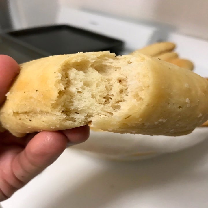 I M Kind Of Obsessed With This 90 Minute Olive Garden Breadsticks