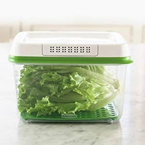 shopwithgreen Berry Keeper Box Containers, Berry Boxes Keep Fresh Produce Saver Food Storage Containers with Leak-Proof Lids - Clear, 68 oz, Pink