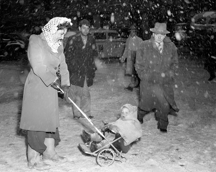 Dec. 19-20, 1948 — 16 inches of snow
