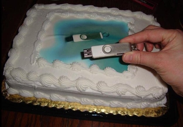 This cake that's a result of handing over a USB and saying "here's the picture."