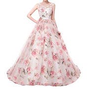design a prom dress buzzfeed 24 Stunning Prom Dresses People Actually Made Themselves