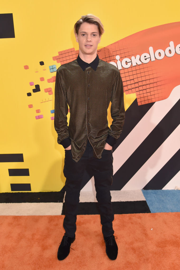 This Is What Celebs Wore On The Kids' Choice Awards' Orange Carpet