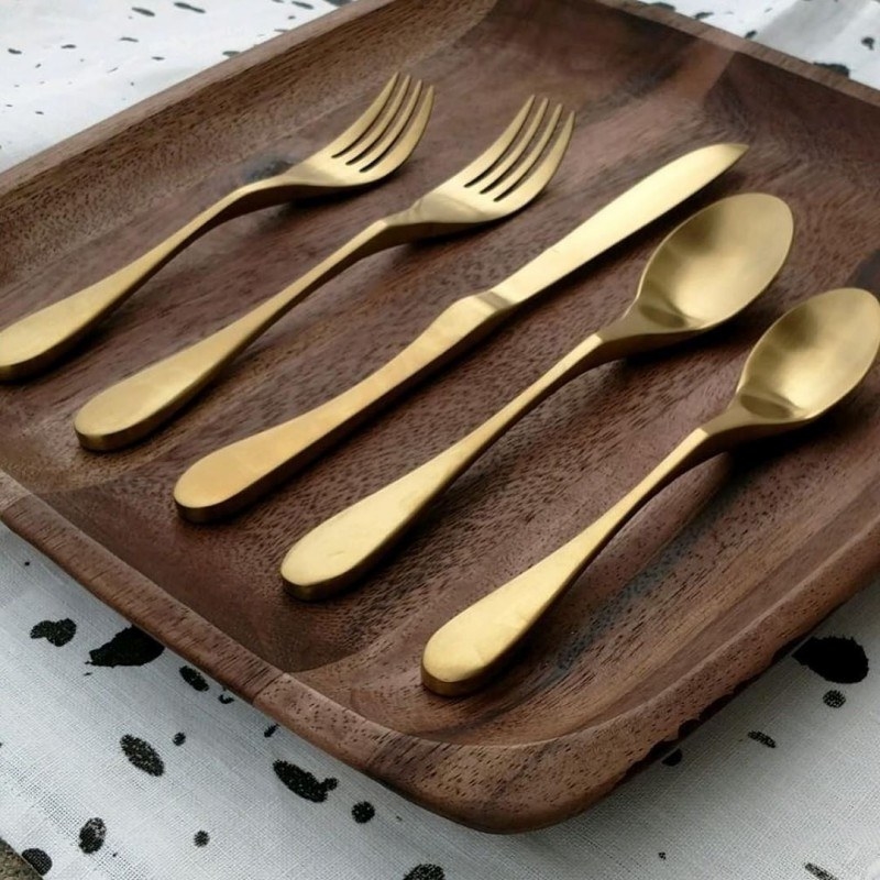 Enter promo code BUZZFEED40 at checkout. Get this silverware set here.