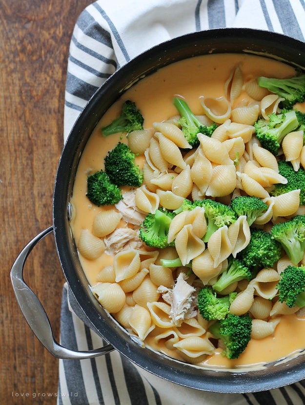 Mac 'n' Cheese with Chicken and Broccoli