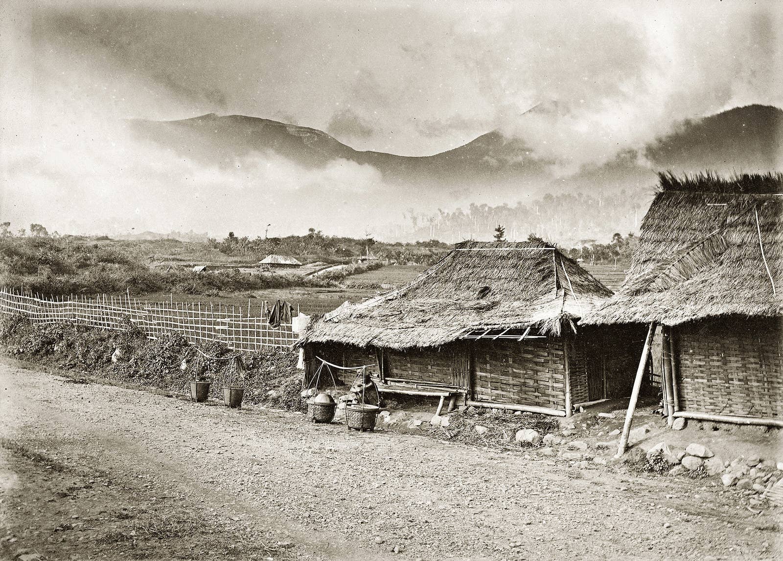 Casas na área rural de Jacarta.