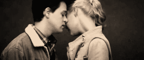 "That made me so mad cause they had ZERO chemistry, and it made Izzie look really bad because George was married to Callie."—jordans43125d2f3