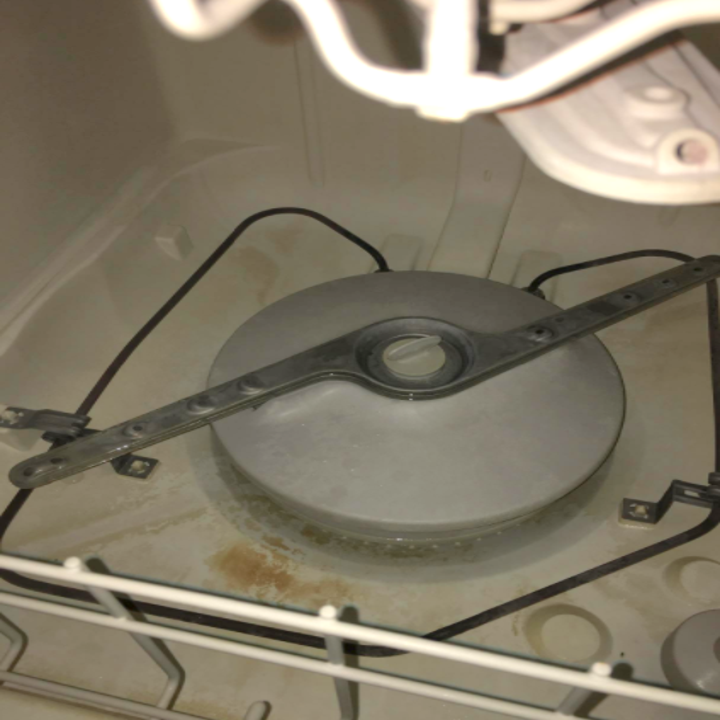 27 Ways To Clean All The Things You Don't Really Know How To Clean