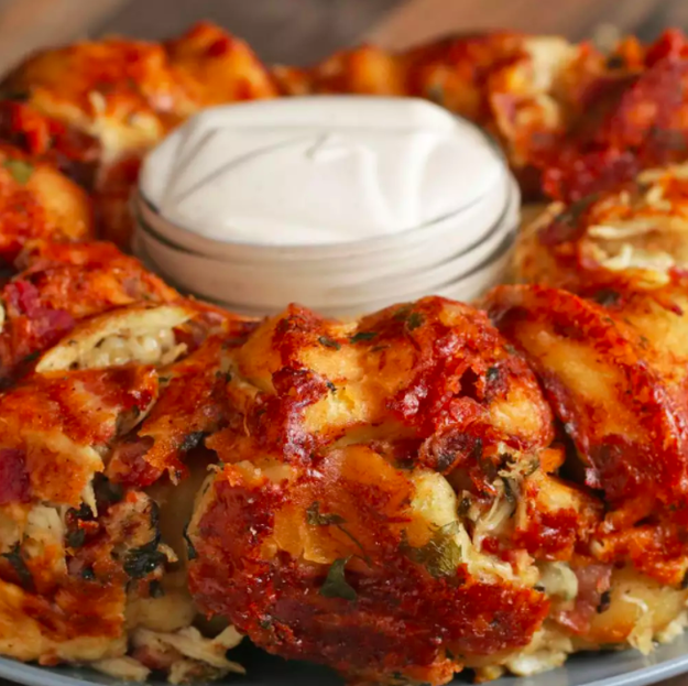 Garlic Knot Chicken Alfredo Ring — a party pleaser that'll become instantly legendary when you divulge that this sucker came out of a bundt cake pan.