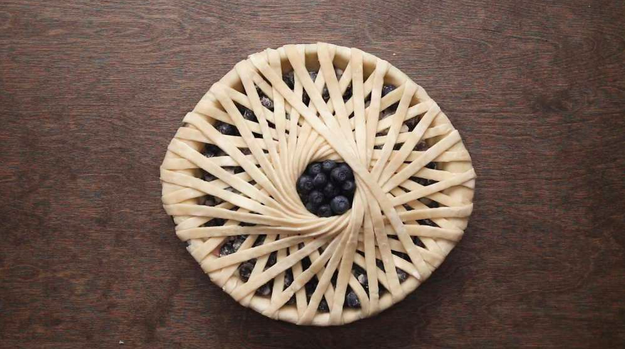 A Blueberry Geometric Spoke Pie that's within reach(ish) for edible art if you use a pizza cutter to get crisp cuts.