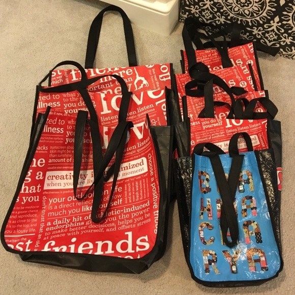 Some sellers have lofty goals. This "posher" is selling a bunch of Lululemon tote bags (which you get for free when you buy anything in store or online) for $95.