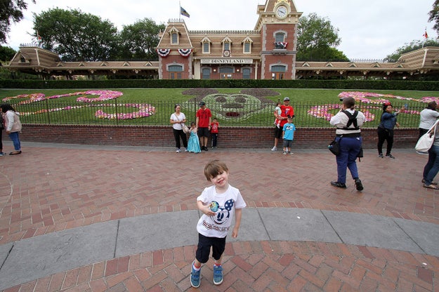 When you take your kid to an amusement park, you expect to make memories you’ll remember forever.