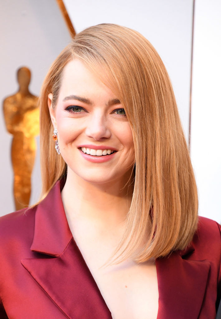 Emma Stone Wore A Goddamn Suit To The Oscars And I CANNOT
