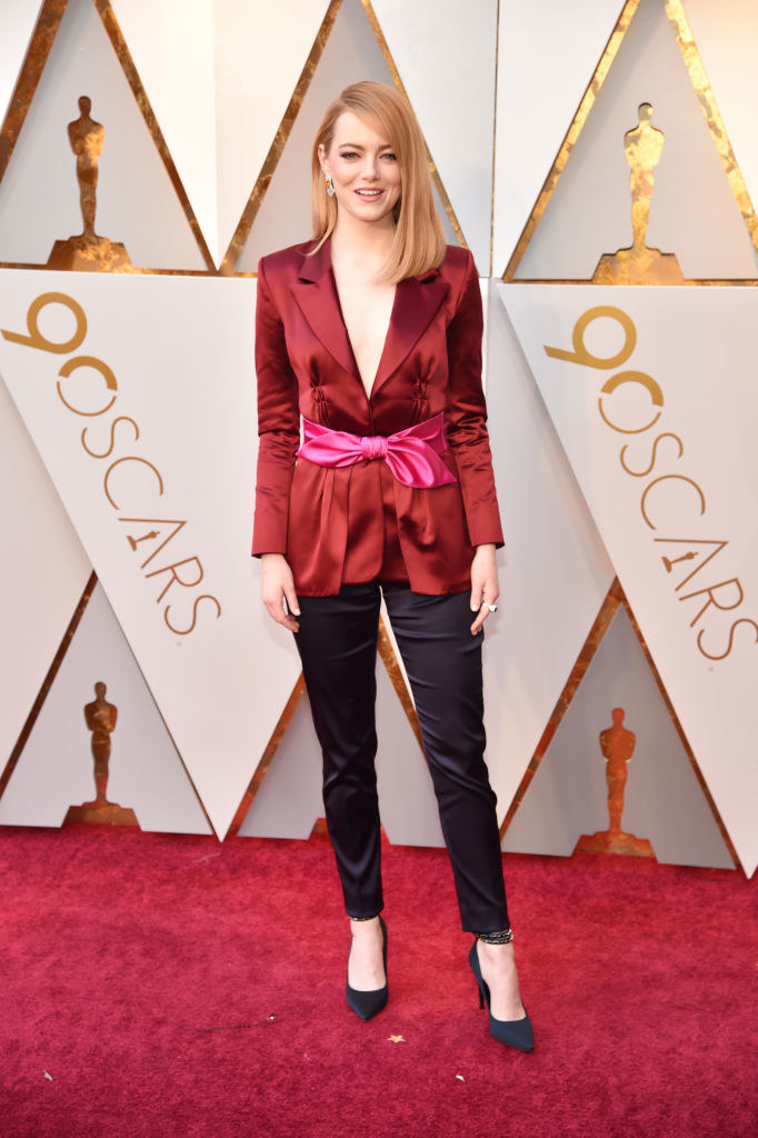 Emma Stone's 2018 Oscars Suit – The Hollywood Reporter