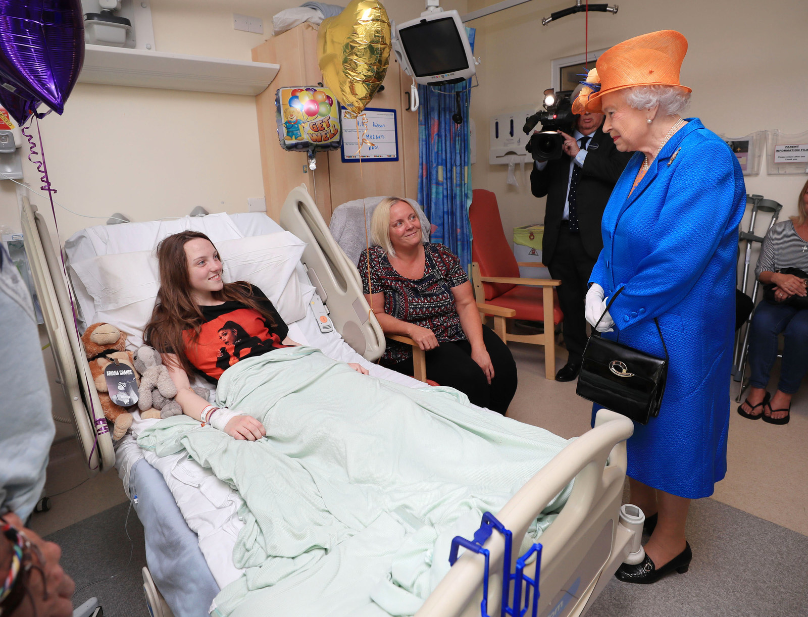 La incre ble vida de la Reina Isabel II en fotograf as - 38