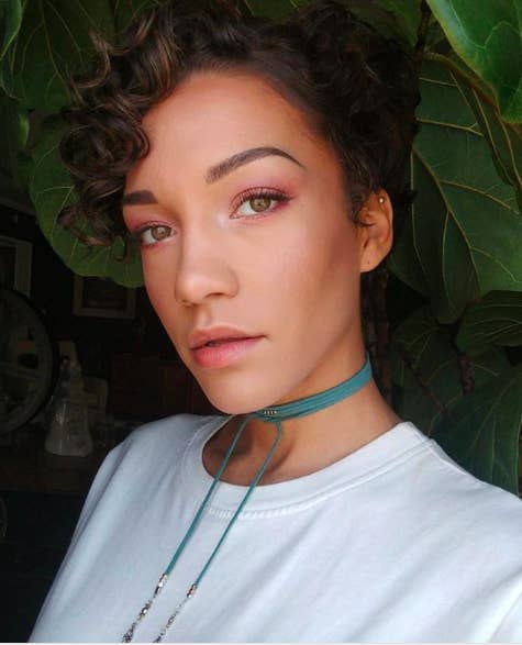 17 Photos That Prove Pixie Cuts Look Incredible With Curly Hair