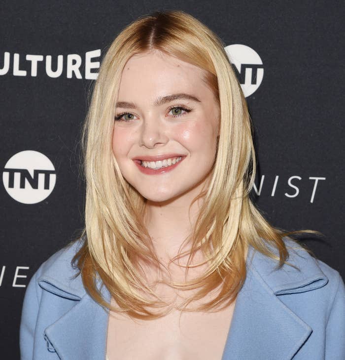 Elle Fanning S Natural Curly Hair And Glasses Cost Her A Fourth