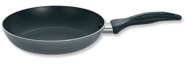 An 8" frying pan with an indicator that'll let you know when your pan is preheated and ready to use!