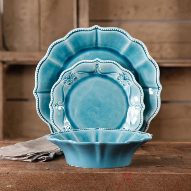 A 12-piece dinnerware set so bluetiful you won't want to eat off anything else for the rest of your life!