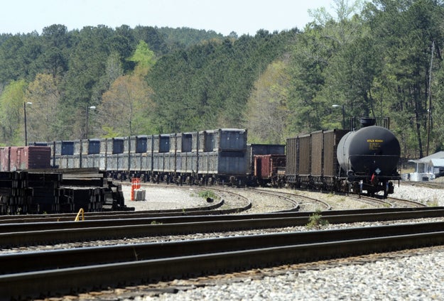 If you've ever complained about your hometown (And who amongst us hasn't?), at least you aren't currently living in Parrish, Alabama. Residents there have been enduring a train filled with ROTTING HUMAN POOP for months. 💩