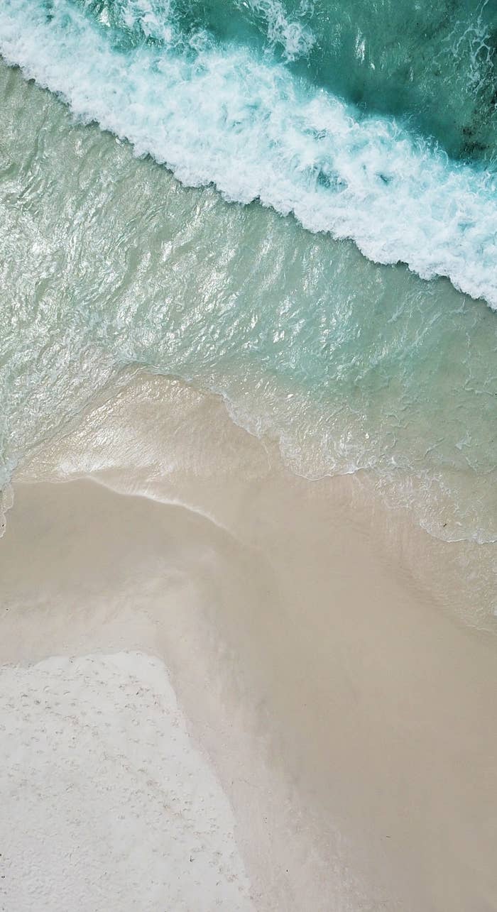 22 Iphone Wallpapers For Anyone Who Just Really Loves Water
