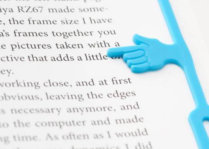 Sitting on a chair for long hours with lots of documents in hand can be exhausting. It’s even worse when you have to do multitasking. It literally feels like the entire world is out to get you! Your work experience will never be the same again with this silicone finger pointing bookmark! You can simply place it whenever you want to take a break from your current task and refer it when you need to return to the document. This slick bookmark will surely maximize your productivity.