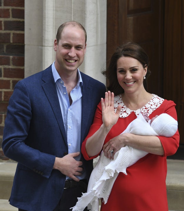 Well, on Monday, Kate gave birth to the couple's third child – a baby boy. Here they are, just hours after he arrived.