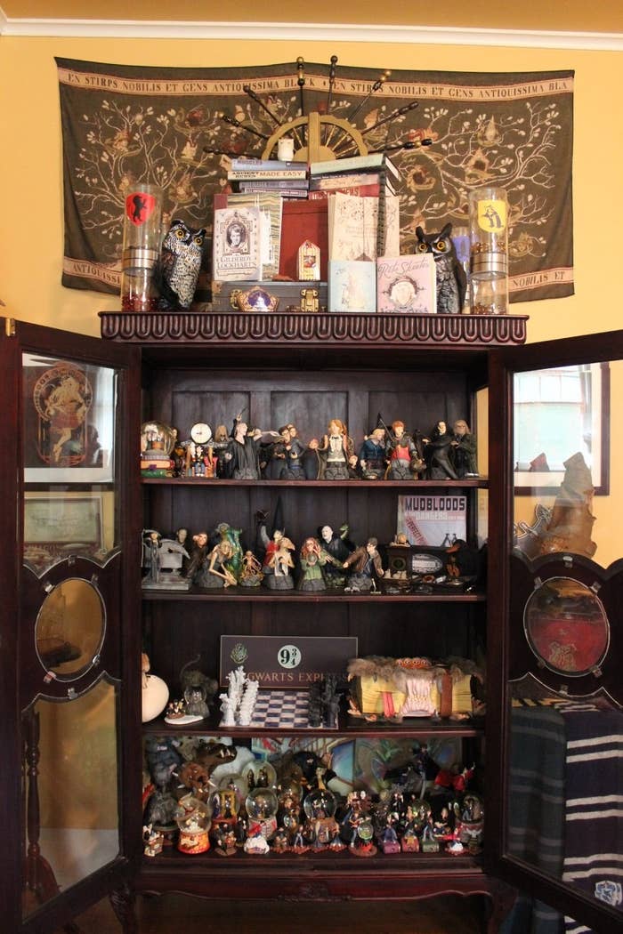 This Fan Made Harry Potter Common Room Is Magical Af