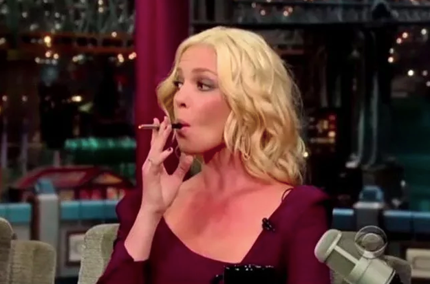 Professional badass, Katherine Heigl, vaping on friggin' live TV!