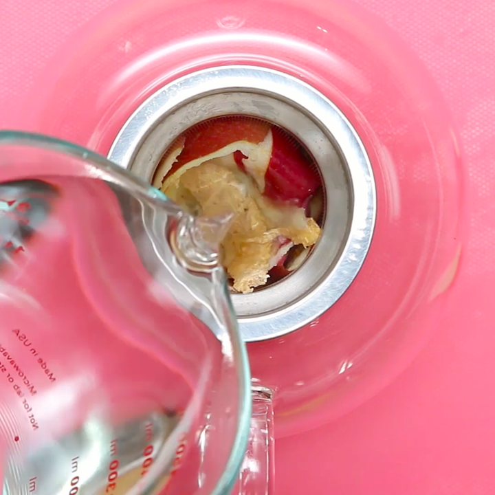 15 LifeSaving Kitchen Hacks