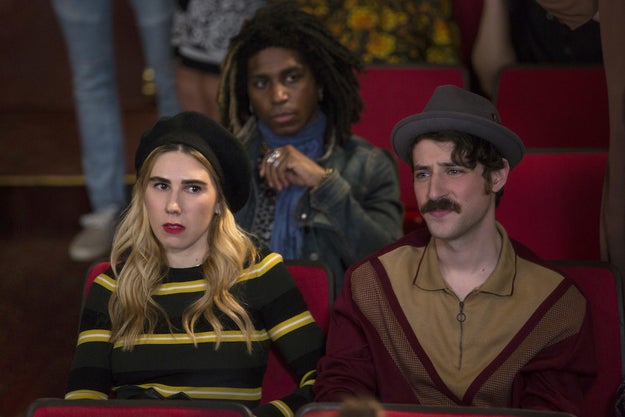 Zosia Mamet returns to the series in Episode 5 as hipster Sue Thompsteen, who ends up getting involved in one of Jacqueline and Lillian's scams this season.