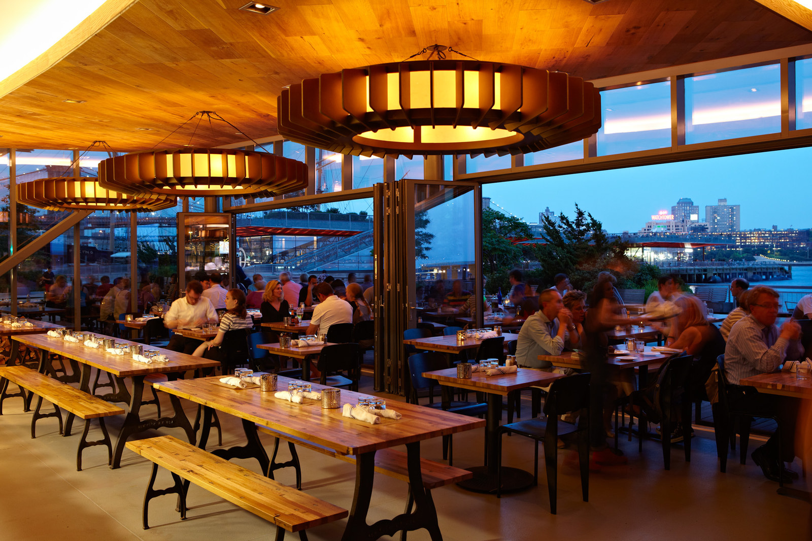 Boasting a breathtaking view of the East River in the historic South Street Seaport, Industry Kitchen presents diners with not only an amazing venue with indoor and outdoor seating, but also mouthwatering menu concocted with seasonal market ingredients.