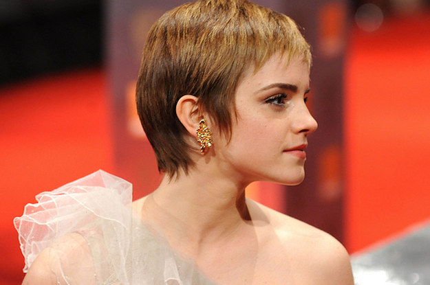 10 Reasons Why Pixie is Trending as a Way of Growing Out Gray Hair