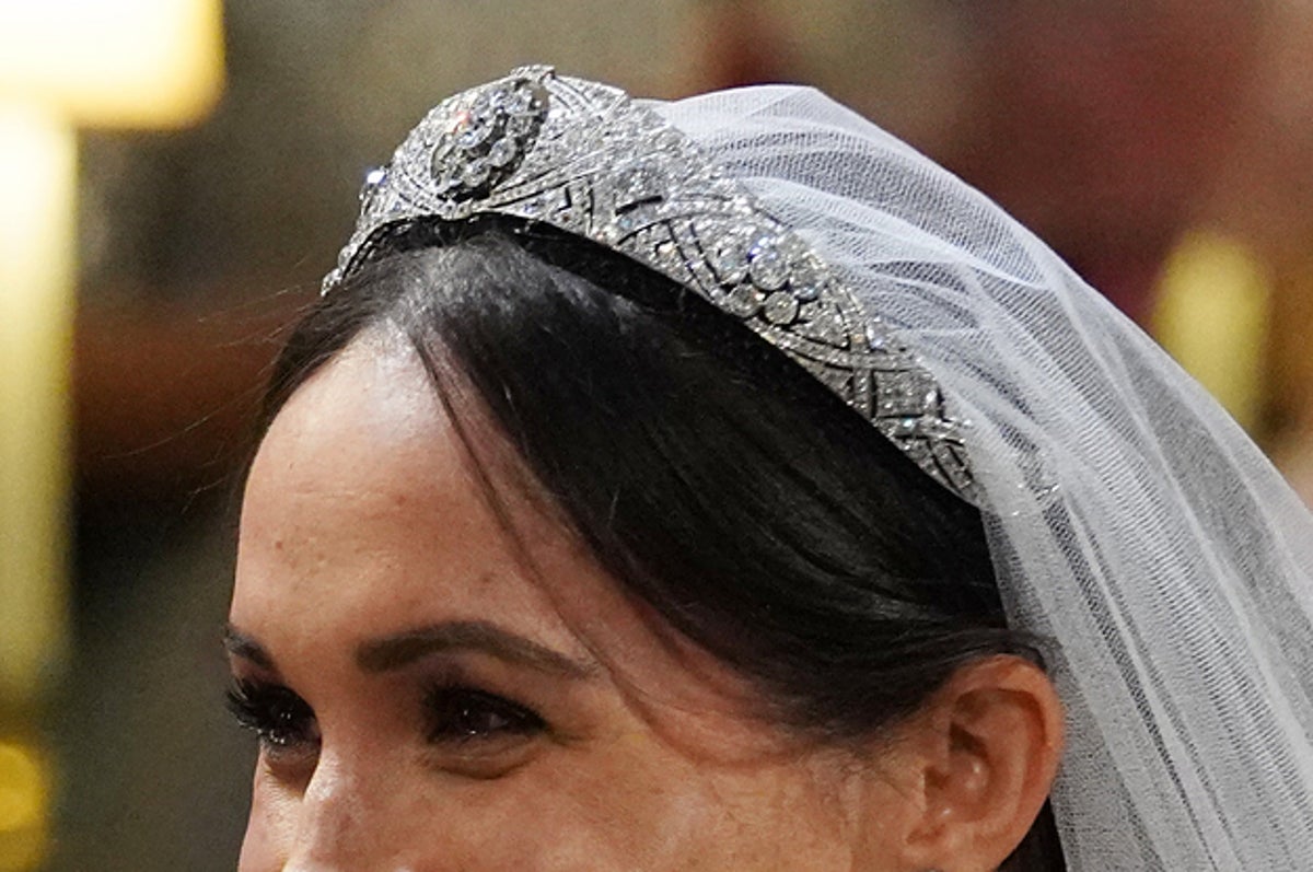 Everything You Need To Know About Meghan Markle S Wedding Tiara