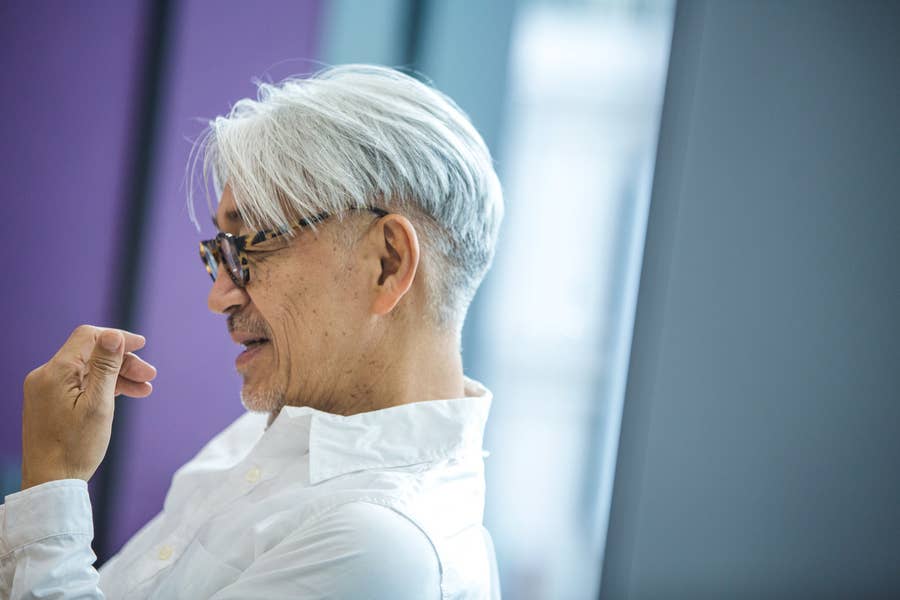 死を垣間見た時 人は何を思うのか 坂本龍一の答え