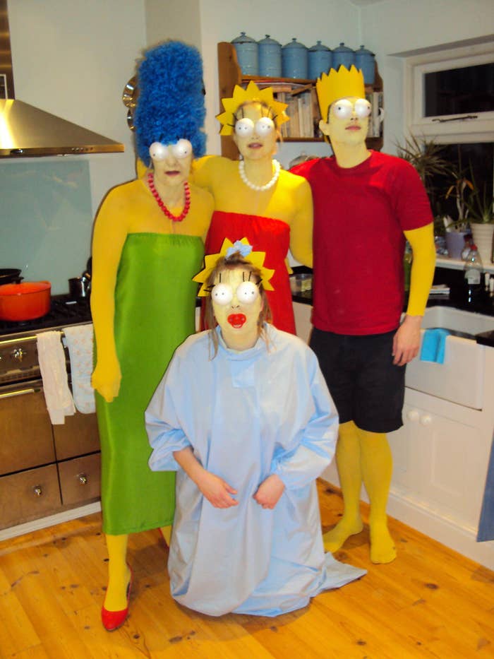 Coolest Simpsons Group Costume  Homemade couples costumes, Simpsons  costumes, Bart simpson costume