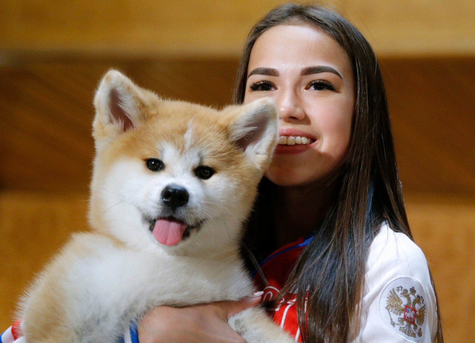 ザキトワ選手に贈呈された秋田犬 マサル がかわいすぎるとわかる15の証拠写真