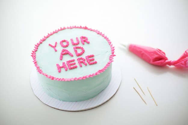 28 Easyish Ways To Actually Make Your Cakes Look Professional