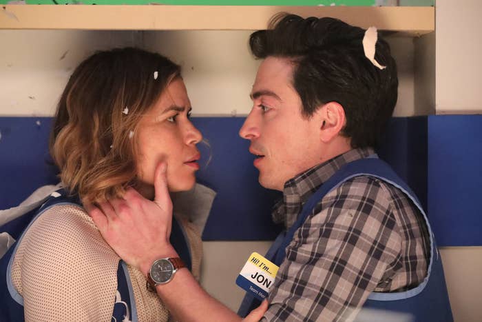America Ferrera 'Superstore' exit: Did Amy and Jonah break up? - Los Angeles Times