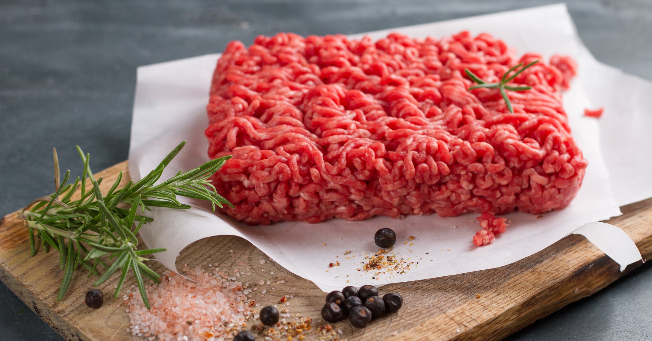 17 Tons Of Ground Beef Were Recalled Due To Plastic Shards, So Check ...