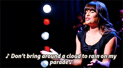 Scotland and the rest of Britain is notorious for our four-seasons-in-one-day weather, so plan accordingly! Check the forecast before the party, and try to find a sunny day to throw it. Have some blankets or throws on the chairs in case it gets cold. You might want to rent out a gazebo or marquee if you’re planning on a lot of people coming. Or else make sure to host the party in close proximity to some shelter just in case – it could be the glare of the sun people are sheltering from too!