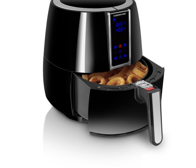 An air fryer gadget so you can fry food in a much healthier way (with little or no oil).