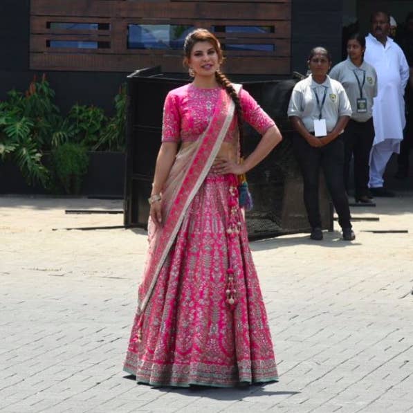 Here S What All The Celebs Wore To Sonam Kapoor S Wedding You're a lucky man @anandahuja but remember i was here first! celebs wore to sonam kapoor s wedding