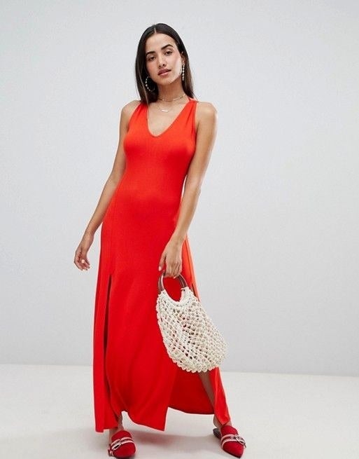 34 Gorgeous (And Cheap!) Dresses To Wear To A Summer Wedding