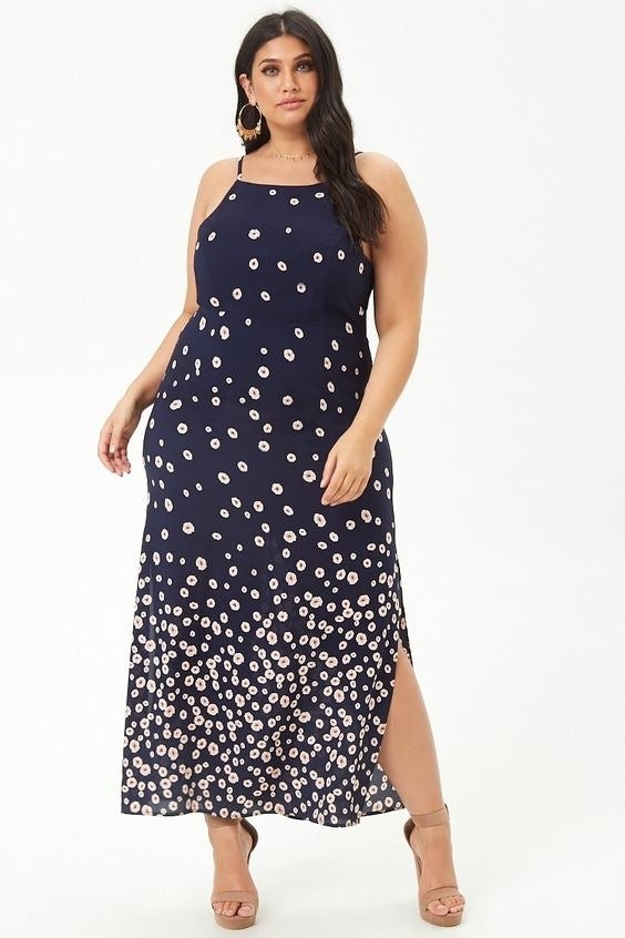 34 Gorgeous (And Cheap!) Dresses To Wear To A Summer Wedding