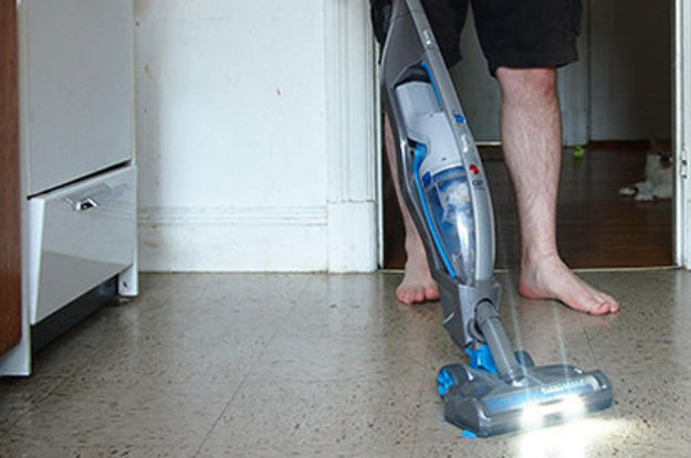 28 Clever Ways To Deep Clean Your Tiny Apartment