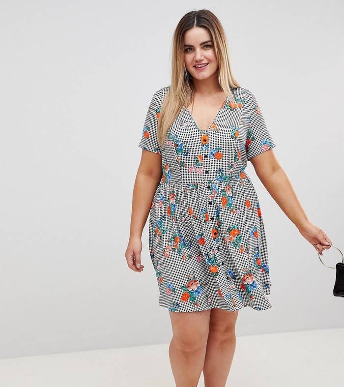 27 Completely Adorable Patterned Dresses To Wear This Summer