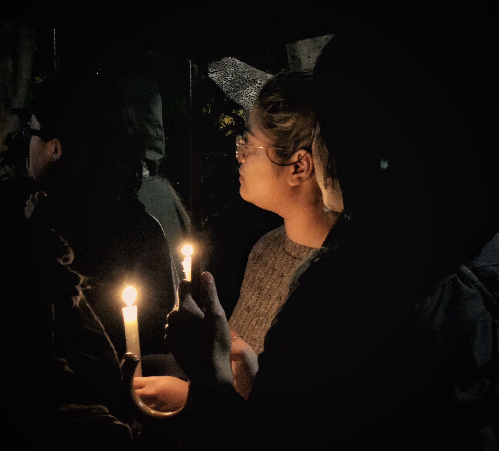 Here Are 30 Photos Of Australians Remembering The 30 Women Killed So ...